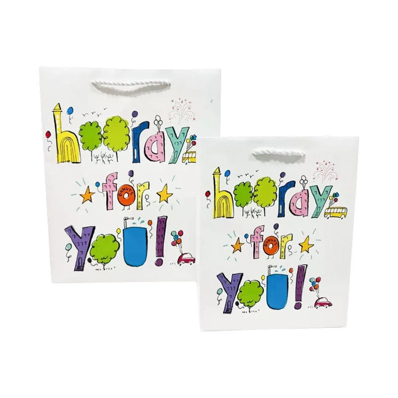 Anpassbare Einkaufstaschen und Geschenktüten aus Kraftpapier (Schriftarten und Drucke)