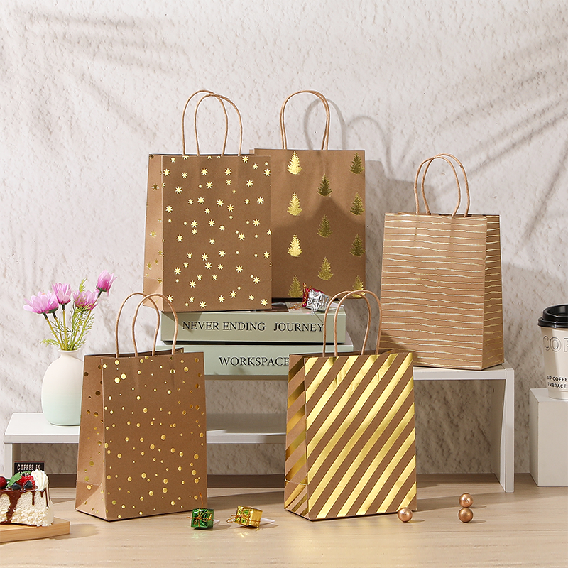 Günstige Kraftpapiertüten mit Geschenktütendruck und Griffen aus China