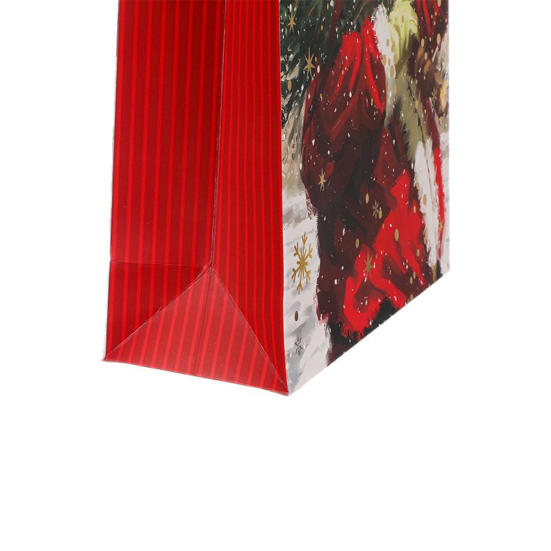 Weihnachtsbedruckte Geschenktüte aus Kraftpapier, saisonal dekorativ